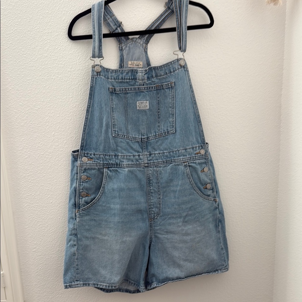 Levi’s Denim Overalls shorts